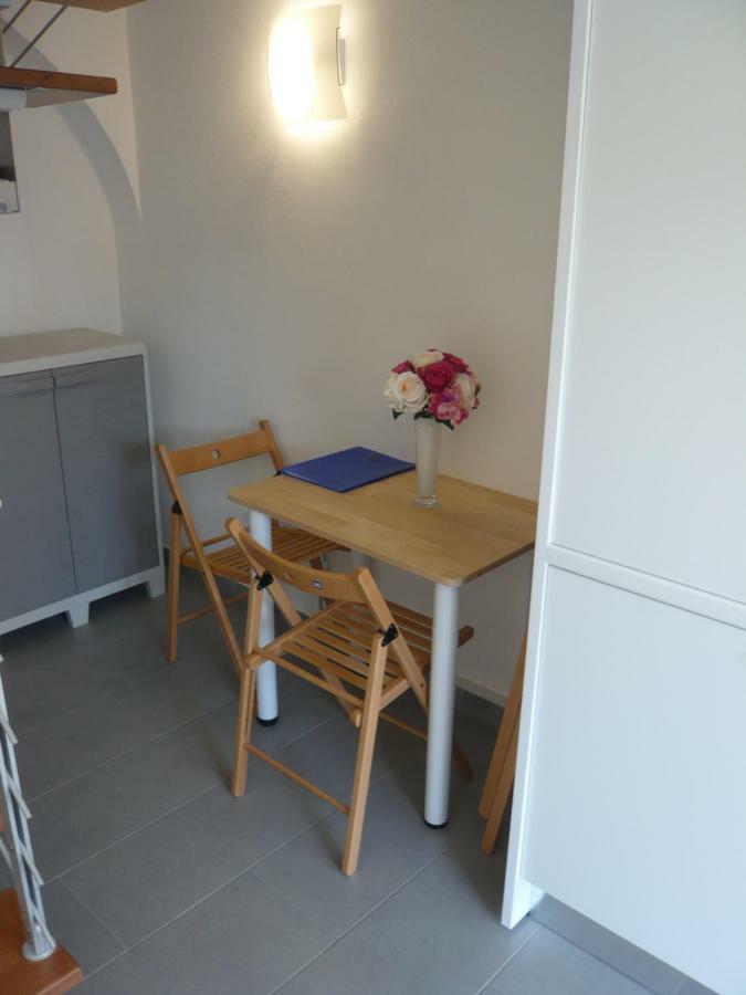 La Casa Di Balto, Un Nido Per 2 Apartment Castelnuovo Magra Luaran gambar