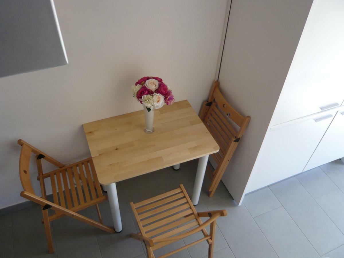 La Casa Di Balto, Un Nido Per 2 Apartment Castelnuovo Magra Luaran gambar
